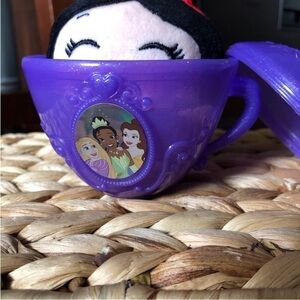 Disney Princess: Mystery Tea cup: Snow White